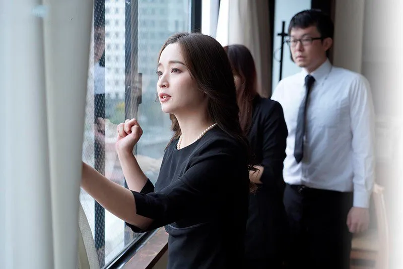 ông chồng mất 3 năm, mẹ kế trẻ tìm đến con anh xã giải tỏa thiếu thốn